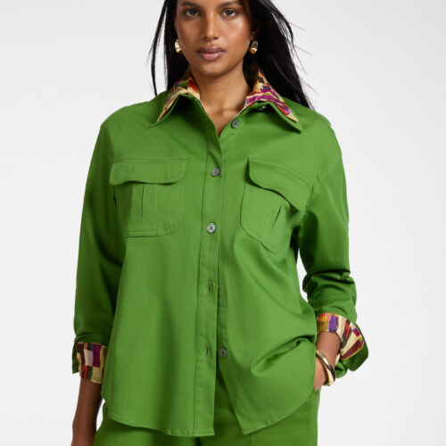 Chaqueta verde bolsillos de mujer talla grande