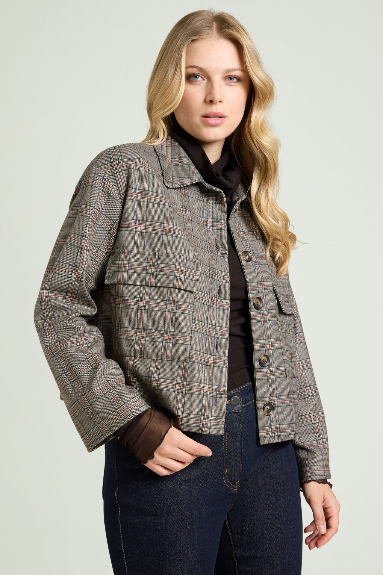 chaqueta cuadros verdes y marrón